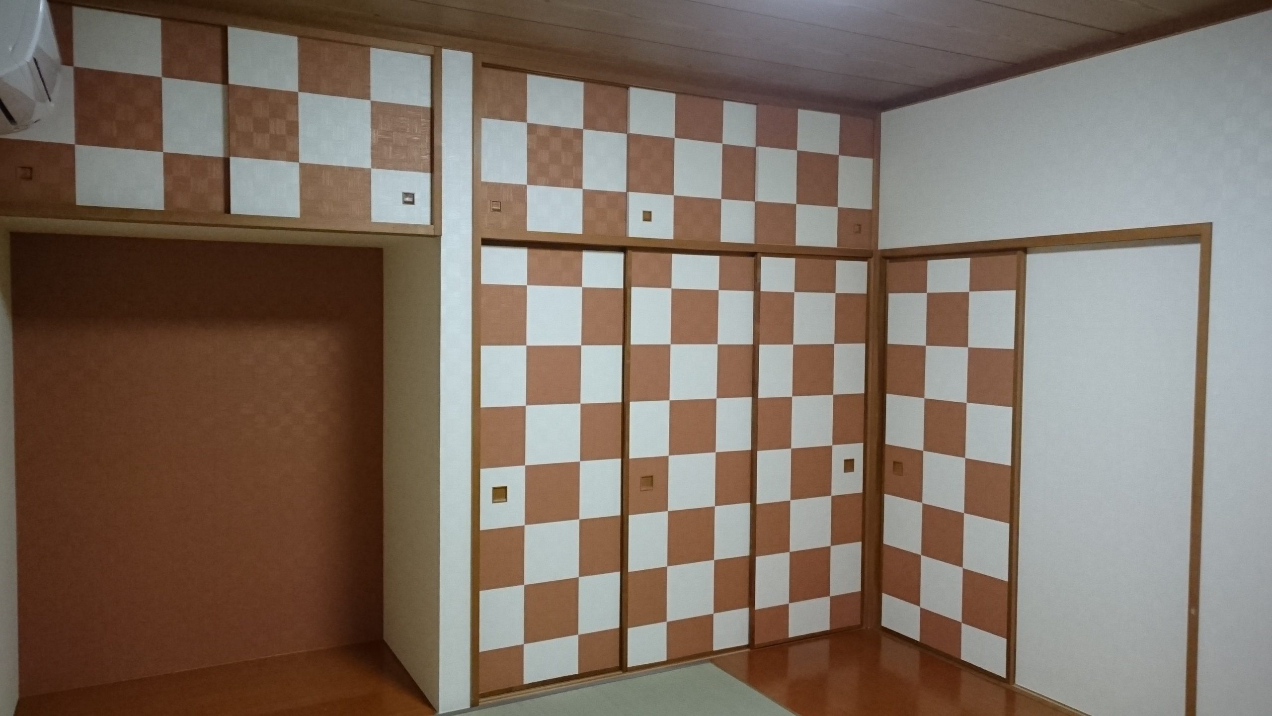 デザイン襖